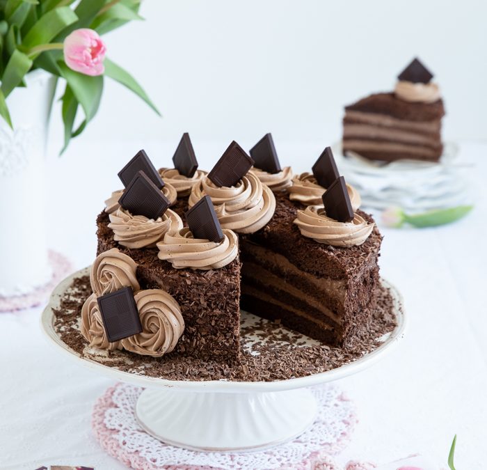 Mokka-Torte mit Kaffeelikör und echter Schokolade