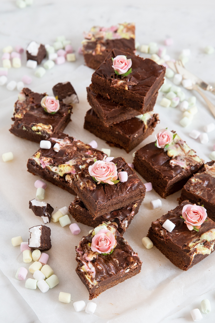 Schokoladen-Brownies mit Marschmallows und Schokoladen-Glasur - Lisbeths